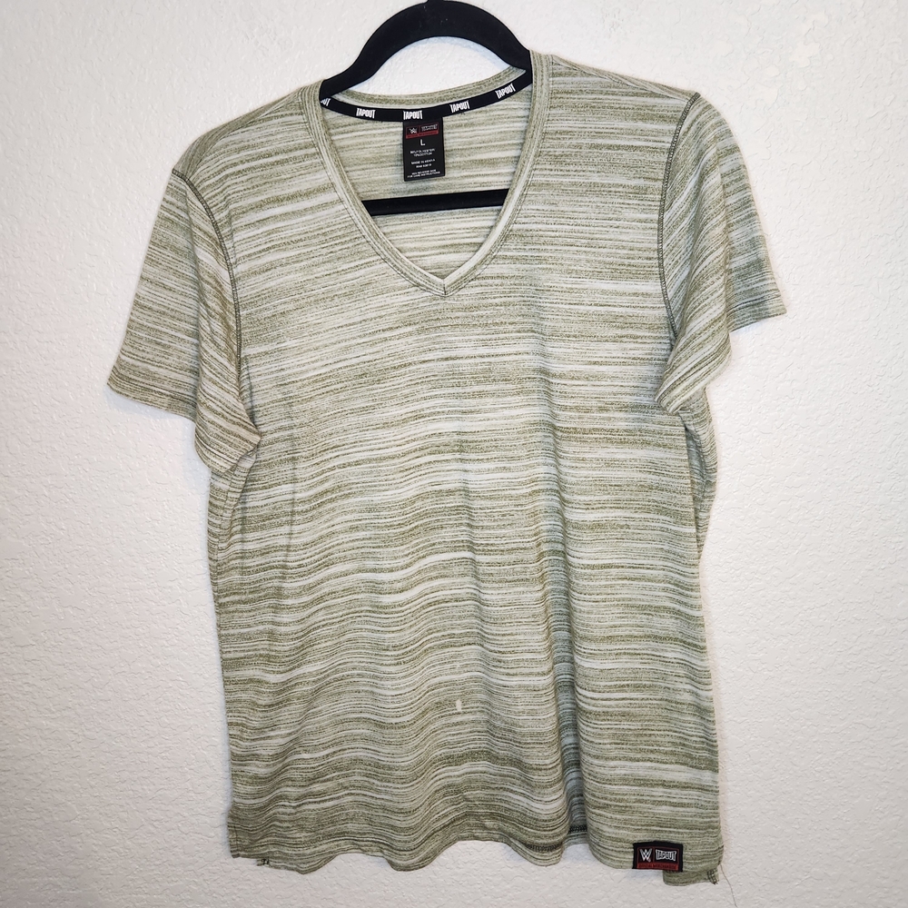 Tapout Thyme Green V-Neck Women's T-Shirt Size Large